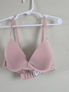 Calvin Klein Blush Pink Push-Up Bra - Women's Intimates